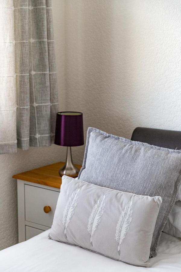 2 Chatsworth Riverscape Apartments - Peaceful Apartment In Great Location With Free Parking Overlooking The Gannel Just A Short Walk From Newquays Incredible Beaches And Local Amenities New Quay Zewnętrze zdjęcie